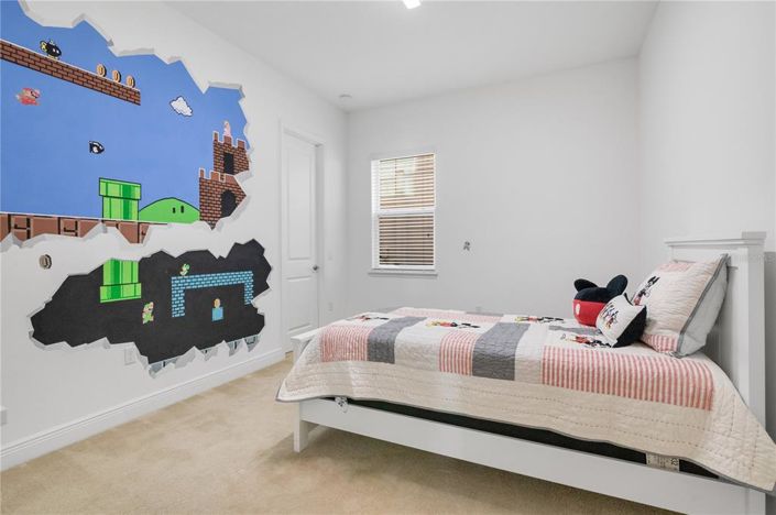 Image No.25-6 Bed Property for sale