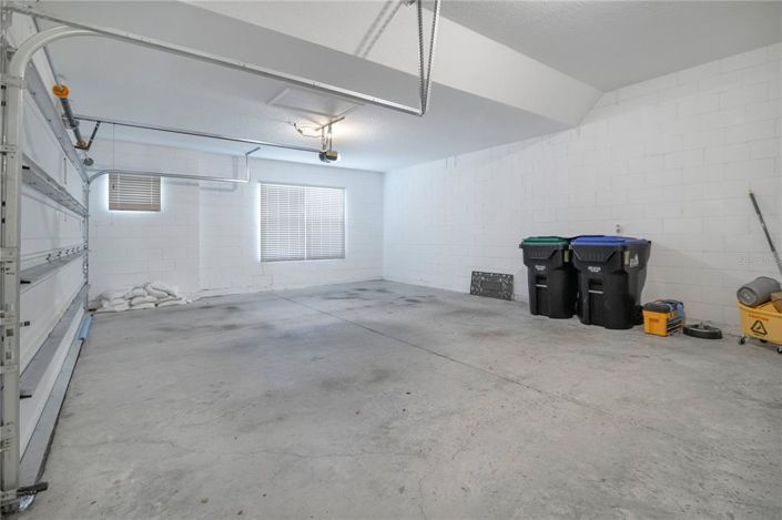 Image No.46-6 Bed Property for sale