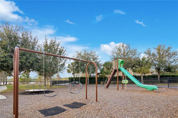 Image No.50-6 Bed Property for sale