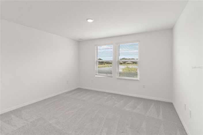 Image No.16-3 Bed Townhouse for sale