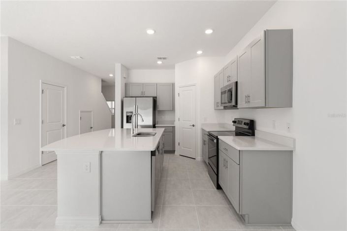 Image No.9-3 Bed Townhouse for sale