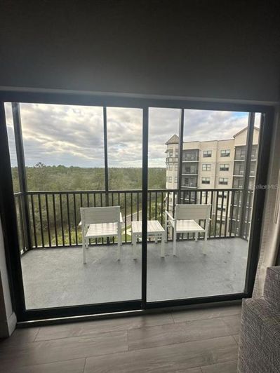 Image No.27-2 Bed Property for sale