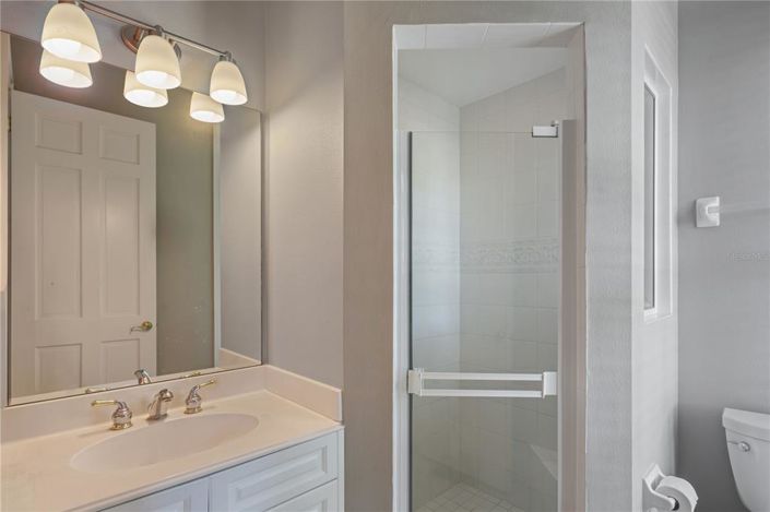 Image No.28-4 Bed Property for sale