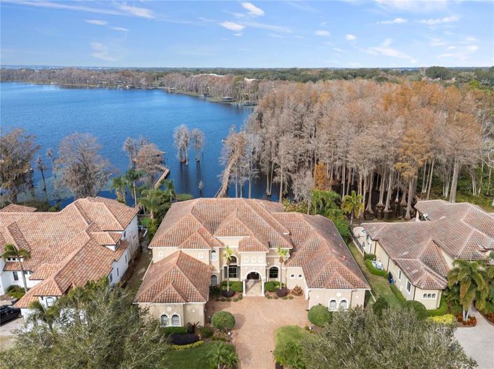 Image No.1-Propriété de 5 chambres à vendre à Orlando