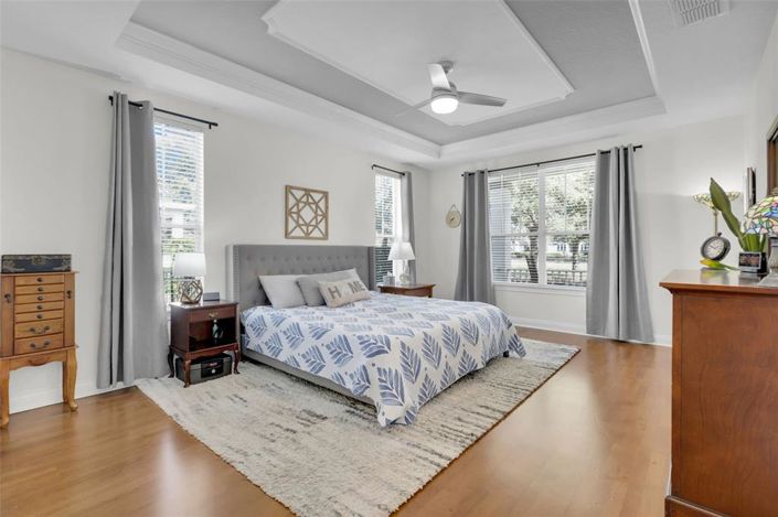 Image No.21-5 Bed Property for sale