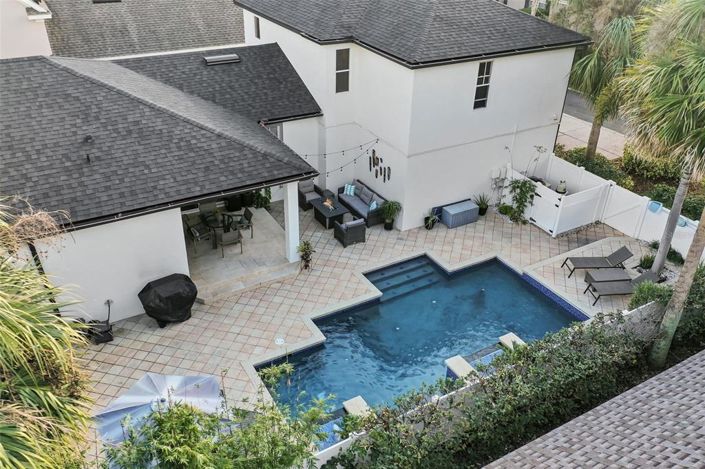 Image No.54-5 Bed Property for sale