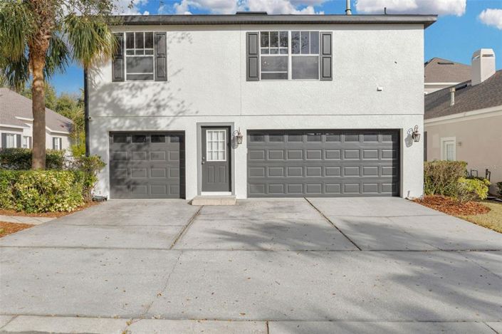 Image No.56-5 Bed Property for sale