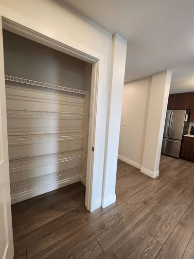 Image No.11-2 Bed Property for sale