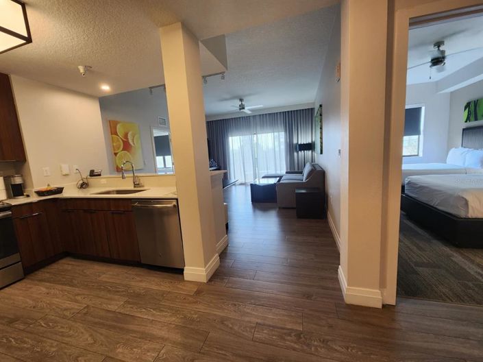 Image No.5-Propriété de 2 chambres à vendre à Winter Garden