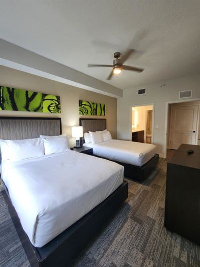 Image No.8-Propriété de 2 chambres à vendre à Winter Garden