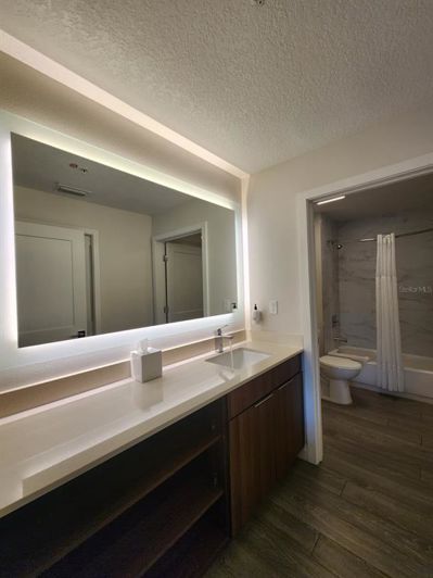 Image No.9-2 Bed Property for sale