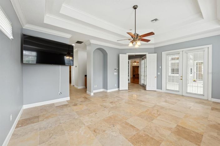 Image No.18-4 Bed Property for sale