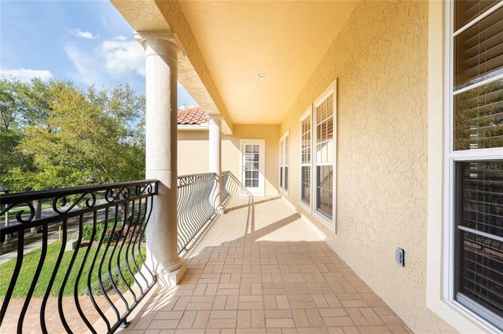 Image No.32-5 Bed Property for sale