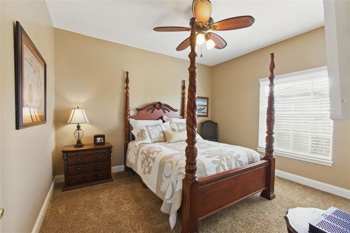 Image No.37-5 Bed Property for sale