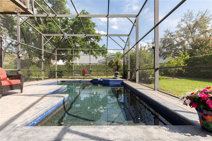 Image No.48-5 Bed Property for sale