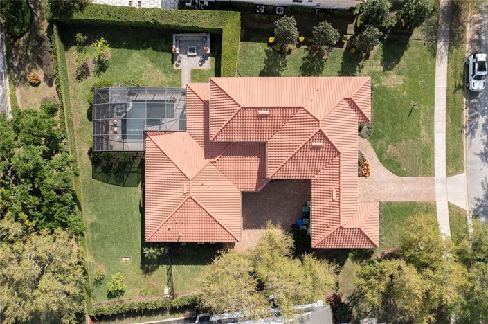 Image No.53-5 Bed Property for sale