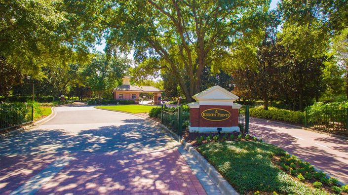 Image No.56-5 Bed Property for sale