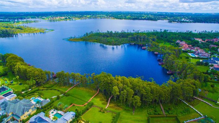 Image No.66-5 Bed Property for sale