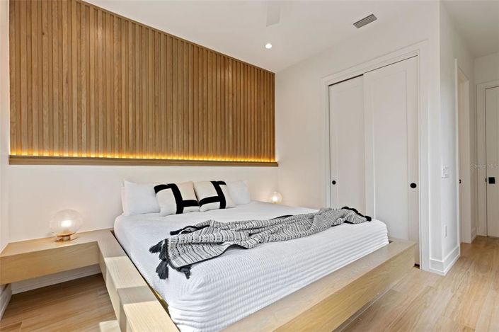 Image No.46-4 Bed Property for sale