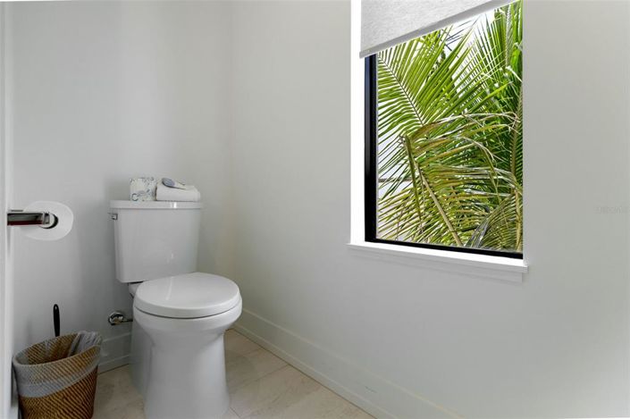 Image No.49-4 Bed Property for sale