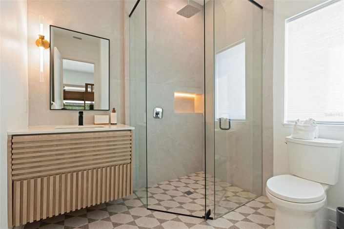 Image No.54-4 Bed Property for sale