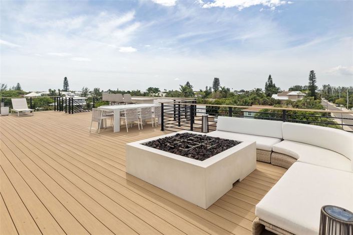 Image No.63-4 Bed Property for sale