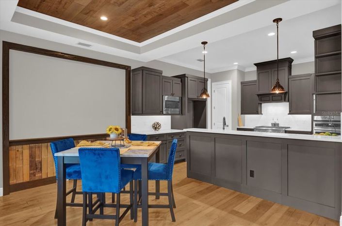 Image No.6-4 Bed Property for sale