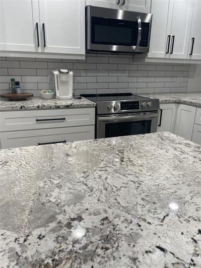 Image No.8-2 Bed Property for sale