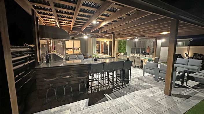 Image No.84-4 Bed Property for sale