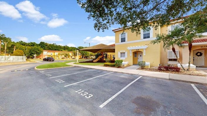 Image No.2-Maison de ville de 3 chambres à vendre à Kissimmee