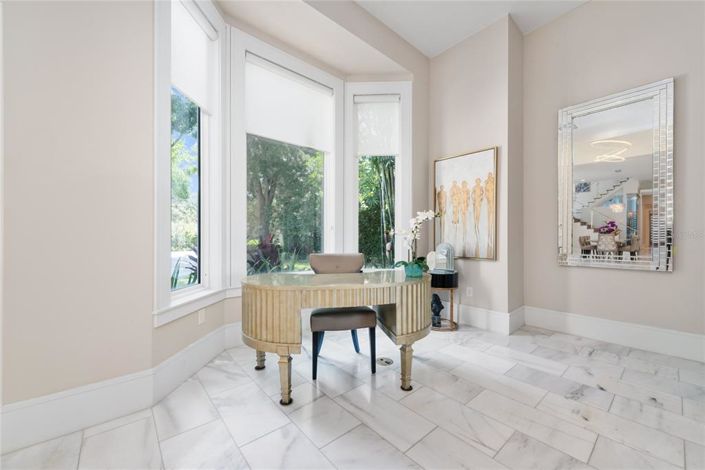 Image No.23-5 Bed Property for sale