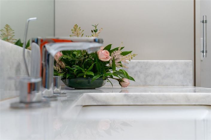 Image No.36-5 Bed Property for sale