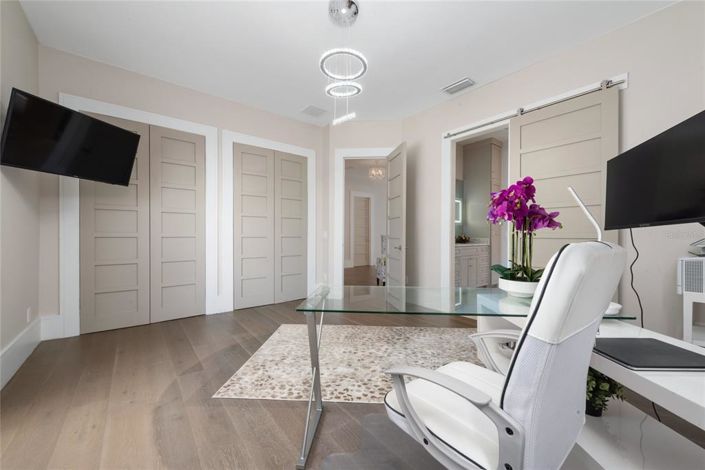 Image No.39-5 Bed Property for sale