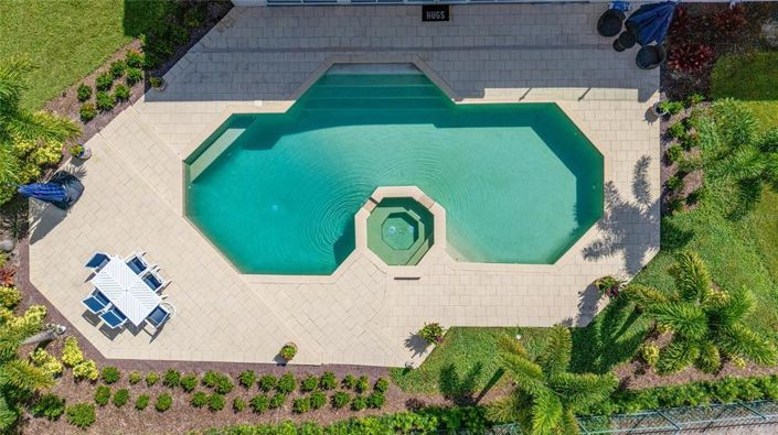 Image No.47-5 Bed Property for sale