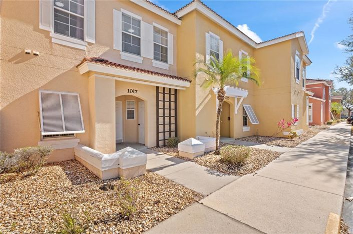 Image No.2-Maison de ville de 3 chambres à vendre à Kissimmee