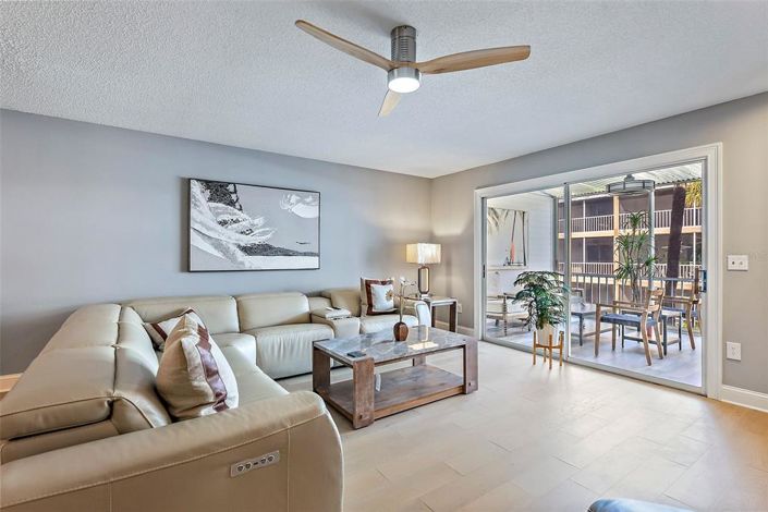 Image No.9-Maison de ville de 2 chambres à vendre à Floride