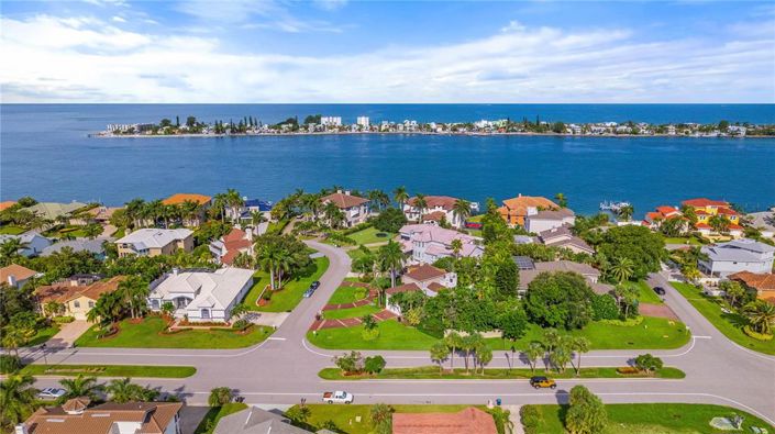 Image No.23-4 Bed Property for sale