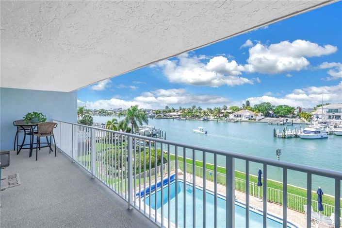 Image No.1-2 Bed Property for sale