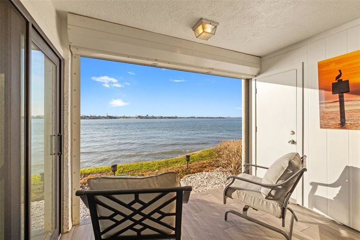 Image No.1-Propriété de 2 chambres à vendre à États-Unis