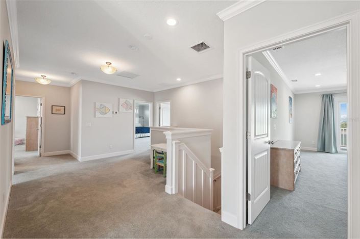 Image No.22-5 Bed Property for sale