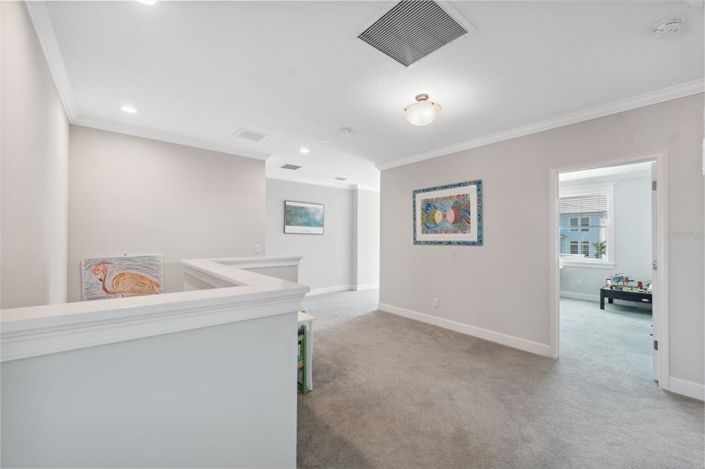 Image No.30-5 Bed Property for sale