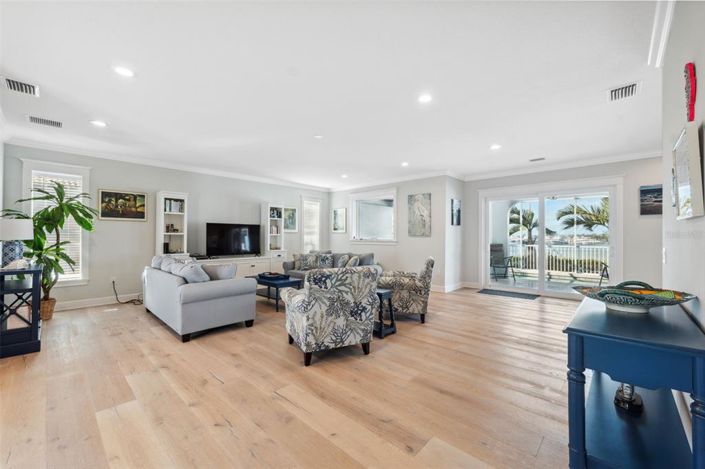 Image No.7-Propriété de 4 chambres à vendre à Holmes Beach