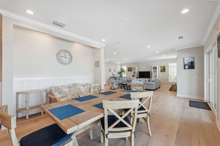 Image No.9-Propriété de 4 chambres à vendre à Holmes Beach