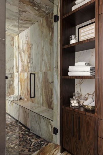 Image No.26-Propriété de 4 chambres à vendre à Floride