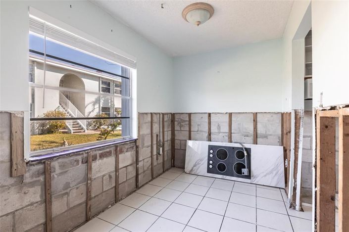 Image No.7-2 Bed Property for sale