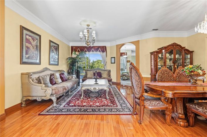 Image No.23-4 Bed Property for sale