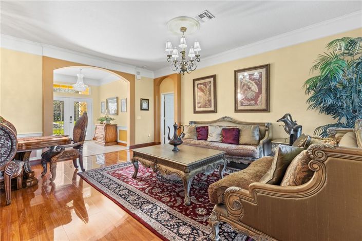 Image No.26-4 Bed Property for sale