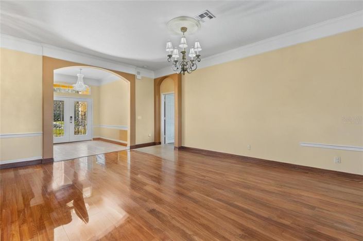 Image No.27-4 Bed Property for sale