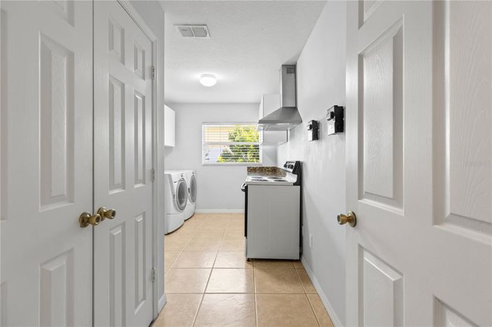 Image No.35-4 Bed Property for sale