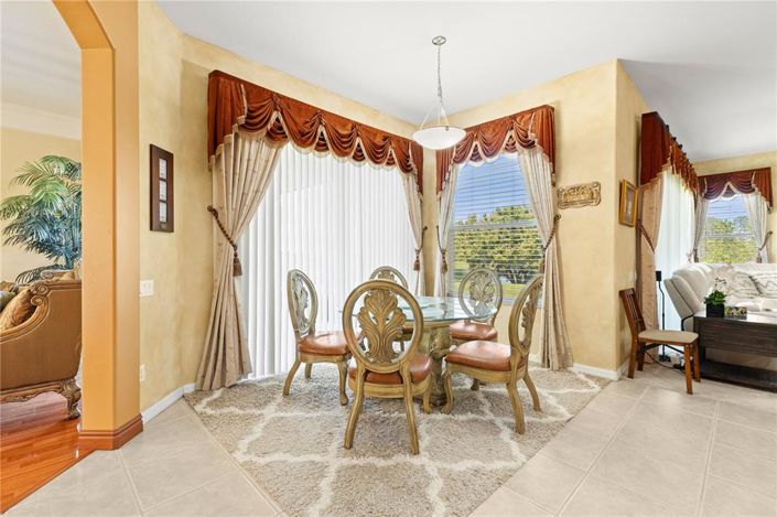 Image No.36-4 Bed Property for sale